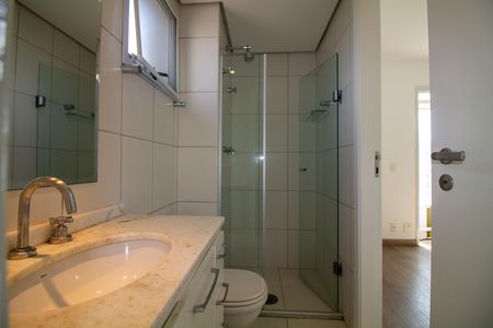 Apartamento à venda com 112m², 3 quartos e 2 vagas Apartamento à venda com 112m², 3 quartos e 2 vagasBanheiro