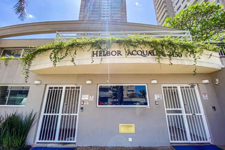 Apartamento à venda com 112m², 3 quartos e 2 vagas Apartamento à venda com 112m², 3 quartos e 2 vagasFachada e portaria