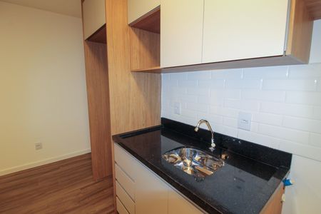 Cozinha de apartamento para alugar com 1 quarto, 31m² em Butantã, São Paulo