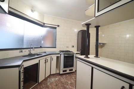 Casa para alugar com 177m², 3 quartos e 3 vagasCozinha