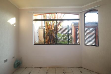 Casa para alugar com 177m², 3 quartos e 3 vagasSala