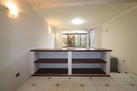 Casa para alugar com 177m², 3 quartos e 3 vagasSala