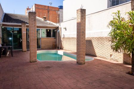 Quintal com piscina  de casa para alugar com 1 quarto, 75m² em Jardim Boer Ii, Americana