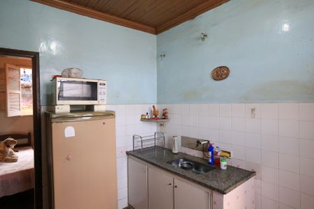 Casa à venda com 139m², 3 quartos e 3 vagas Casa à venda com 139m², 3 quartos e 3 vagasCozinha