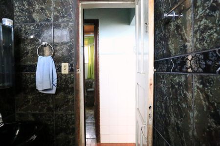 Casa à venda com 139m², 3 quartos e 3 vagas Casa à venda com 139m², 3 quartos e 3 vagasBanheiro