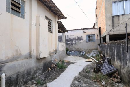 Casa à venda com 139m², 3 quartos e 3 vagas Casa à venda com 139m², 3 quartos e 3 vagasÁrea externa