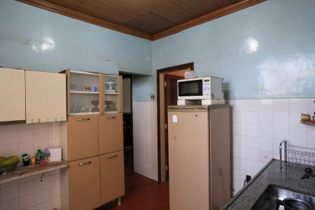 Casa à venda com 139m², 3 quartos e 3 vagas Casa à venda com 139m², 3 quartos e 3 vagasCozinha