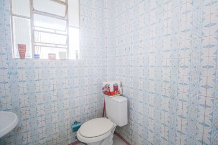 Casa à venda com 80m², 2 quartos e sem vagaBanheiro