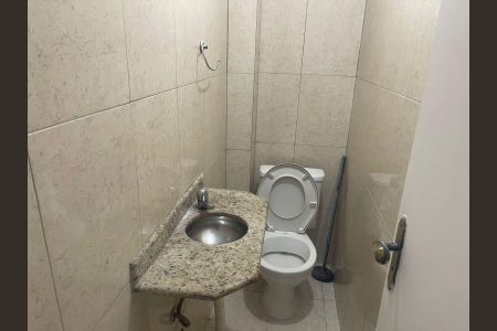 Casa para alugar com 85m², 3 quartos e sem vagaBanheiro