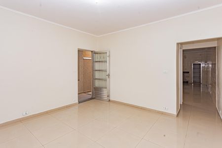 Casa para alugar com 280m², 3 quartos e 2 vagasSala