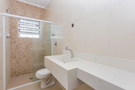 Casa para alugar com 280m², 3 quartos e 2 vagasBanheiro 1