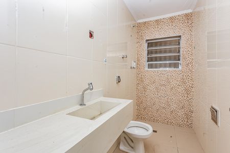 Casa para alugar com 280m², 3 quartos e 2 vagasBanheiro 2