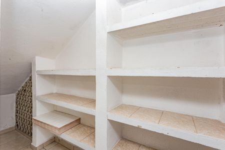 Casa para alugar com 280m², 3 quartos e 2 vagasDispensa