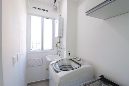 Apartamento para alugar com 38m², 2 quartos e sem vaga Apartamento para alugar com 38m², 2 quartos e sem vagaCozinha e Área de Serviço