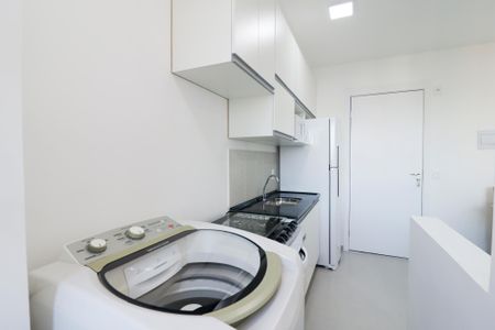 Apartamento para alugar com 38m², 2 quartos e sem vaga Apartamento para alugar com 38m², 2 quartos e sem vagaCozinha e Área de Serviço