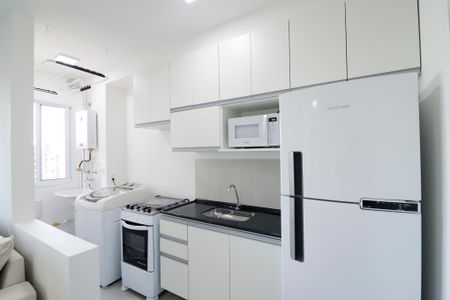 Apartamento para alugar com 38m², 2 quartos e sem vaga Apartamento para alugar com 38m², 2 quartos e sem vagaCozinha e Área de Serviço