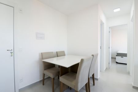 Apartamento para alugar com 38m², 2 quartos e sem vaga Apartamento para alugar com 38m², 2 quartos e sem vagaSala