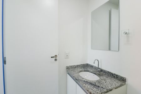 Apartamento para alugar com 38m², 2 quartos e sem vaga Apartamento para alugar com 38m², 2 quartos e sem vagaBanheiro