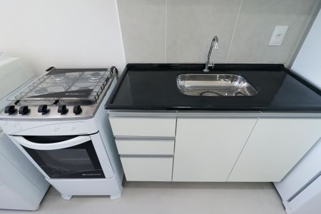 Apartamento para alugar com 38m², 2 quartos e sem vaga Apartamento para alugar com 38m², 2 quartos e sem vagaCozinha e Área de Serviço