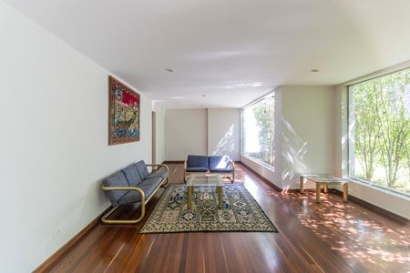 Studio para alugar com 37m², 1 quarto e 1 vaga Studio para alugar com 37m², 1 quarto e 1 vagaSalão de Festas