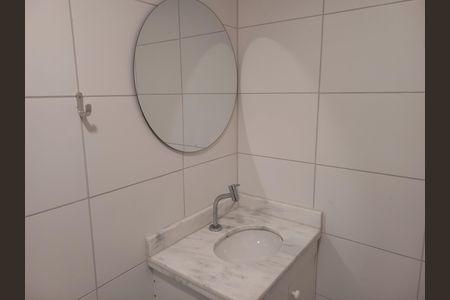 Studio para alugar com 20m², 1 quarto e sem vaga Studio para alugar com 20m², 1 quarto e sem vagaBanheiro-torneira