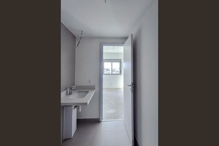 Apartamento à venda com 114m², 3 quartos e 2 vagasBanheiro da Suíte 2
