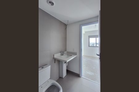 Apartamento à venda com 114m², 3 quartos e 2 vagasBanheiro da Suíte 2