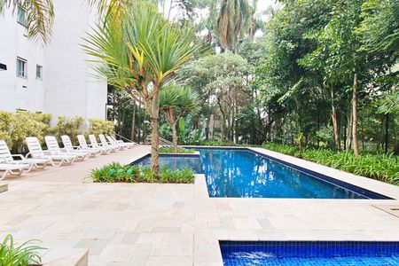 Apartamento para alugar com 47m², 2 quartos e 1 vagaÁrea comum - Piscina