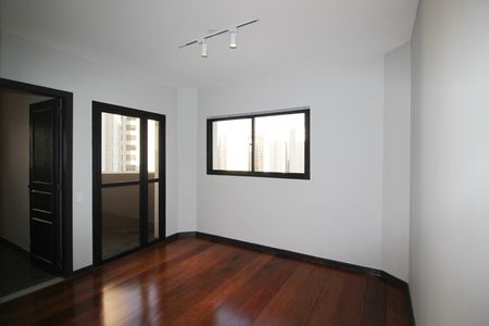 Apartamento à venda com 202m², 3 quartos e 3 vagas Apartamento à venda com 202m², 3 quartos e 3 vagasSala de Jantar