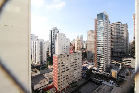 Apartamento à venda com 202m², 3 quartos e 3 vagas Apartamento à venda com 202m², 3 quartos e 3 vagasVista