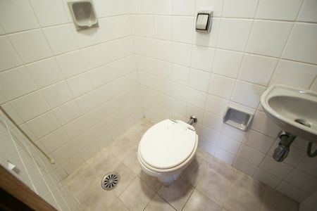 Apartamento à venda com 202m², 3 quartos e 3 vagas Apartamento à venda com 202m², 3 quartos e 3 vagasBanheiro de serviço