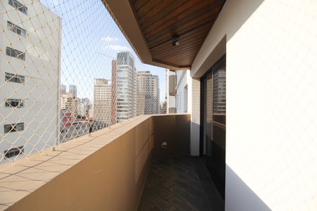 Apartamento à venda com 202m², 3 quartos e 3 vagas Apartamento à venda com 202m², 3 quartos e 3 vagasVaranda da Sala