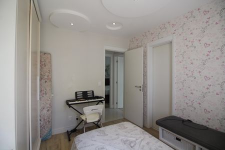 Apartamento à venda com 169m², 4 quartos e 2 vagasQuarto 2
