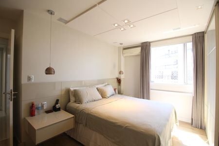 Apartamento à venda com 169m², 4 quartos e 2 vagasQuarto 4