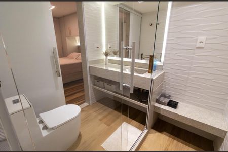 Apartamento à venda com 78m², 2 quartos e 1 vaga