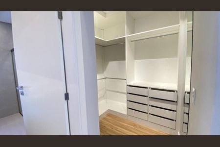Casa à venda com 177m², 3 quartos e 4 vagas