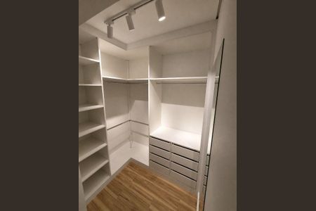 Casa à venda com 177m², 3 quartos e 4 vagas