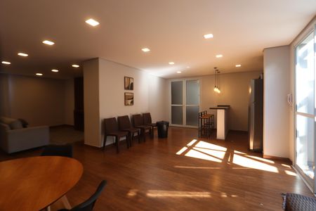 Apartamento para alugar com 30m², 1 quarto e sem vagaÁrea comum - Salão de festas