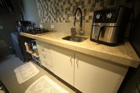 Apartamento à venda com 3m², 2 quartos e 1 vagaCozinha 
