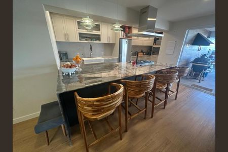 Apartamento à venda com 2 quartos, 169m² em Vila Romana, São Paulo