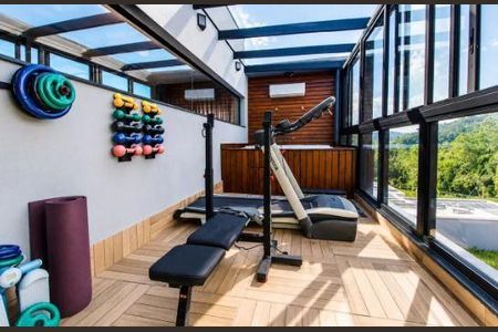 Casa à venda com 460m², 5 quartos e 4 vagas