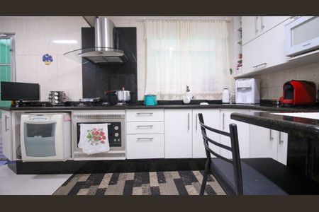 Casa à venda com 150m², 3 quartos e 2 vagas