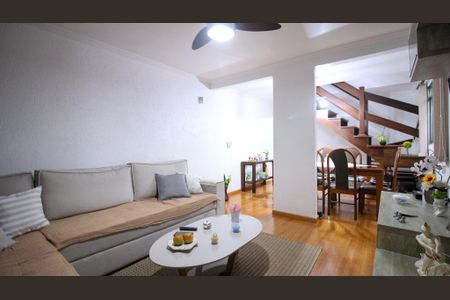 Casa à venda com 150m², 3 quartos e 2 vagas