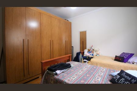 Casa à venda com 150m², 3 quartos e 2 vagas