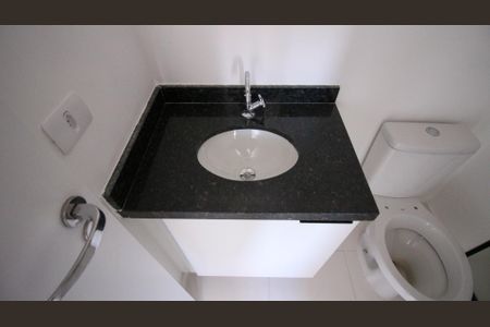 Apartamento para alugar com 30m², 1 quarto e sem vagaBanheiro