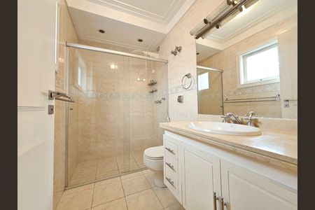 Casa à venda com 371m², 4 quartos e 4 vagas