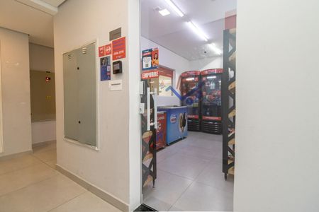 Apartamento para alugar com 30m², 1 quarto e sem vagaMini Mercado