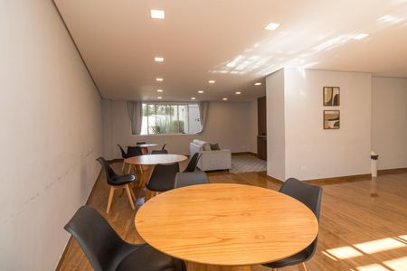 Apartamento para alugar com 30m², 1 quarto e sem vagaÁrea comum - Salão de festas