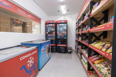 Apartamento para alugar com 30m², 1 quarto e sem vagaMini Mercado