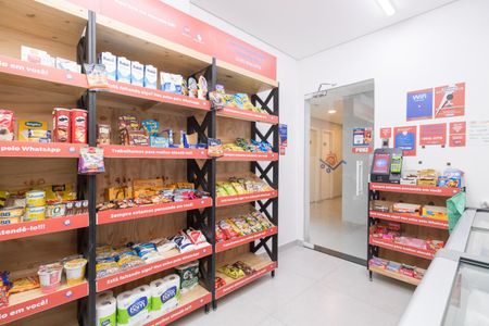 Apartamento para alugar com 30m², 1 quarto e sem vagaMini Mercado